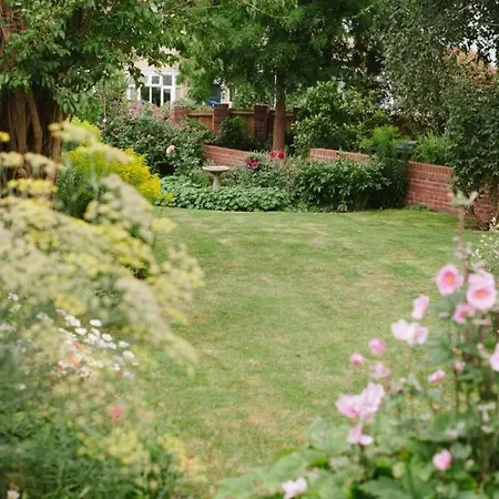 Mycityhaven - Highbury House With Parking Holiday home Bristol