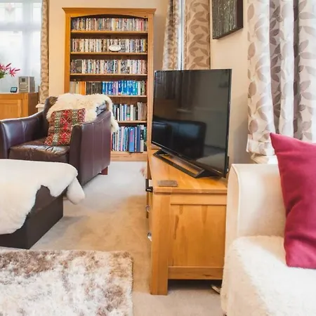 Mycityhaven - Highbury House With Parking Holiday home Bristol
